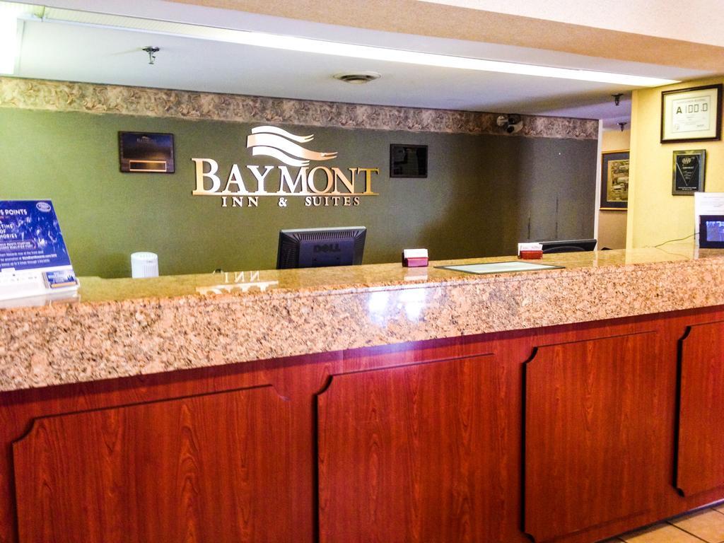Baymont By Wyndham Wilmington Hotel Eksteriør billede