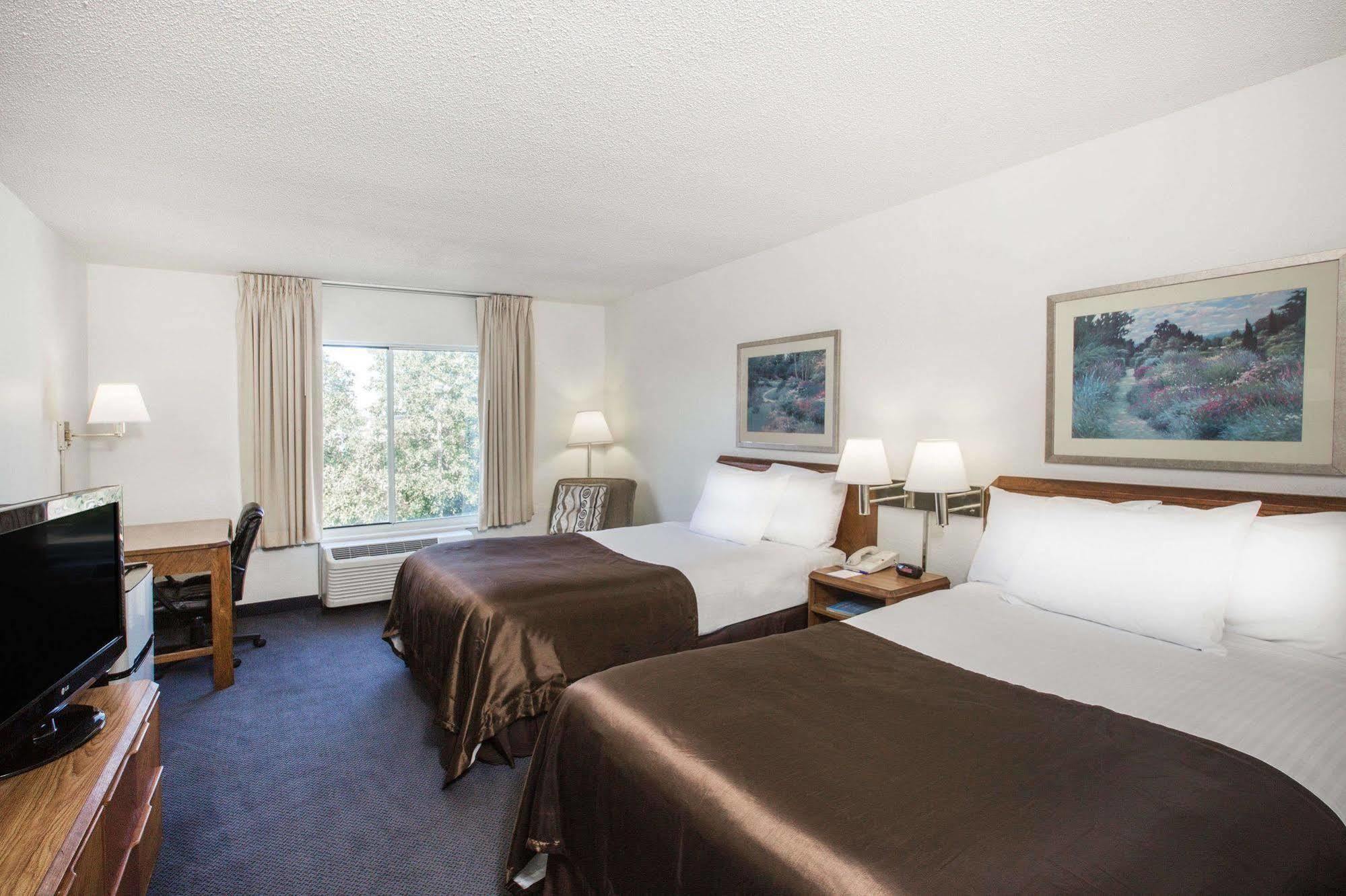 Baymont By Wyndham Wilmington Hotel Eksteriør billede